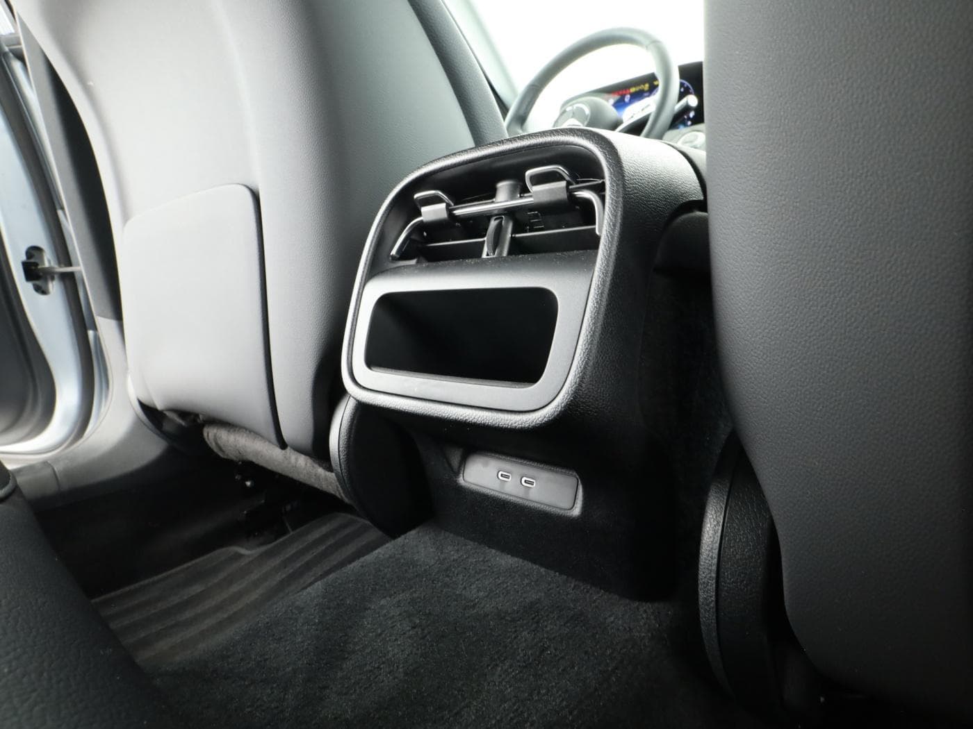Mercedes-Benz E 220 d Bild 23