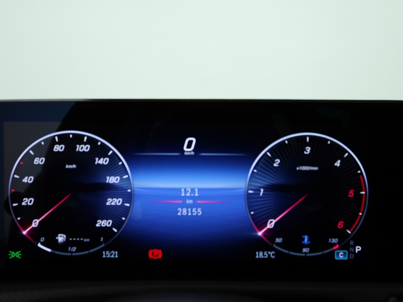 Mercedes-Benz CLA 200 d Bild 12