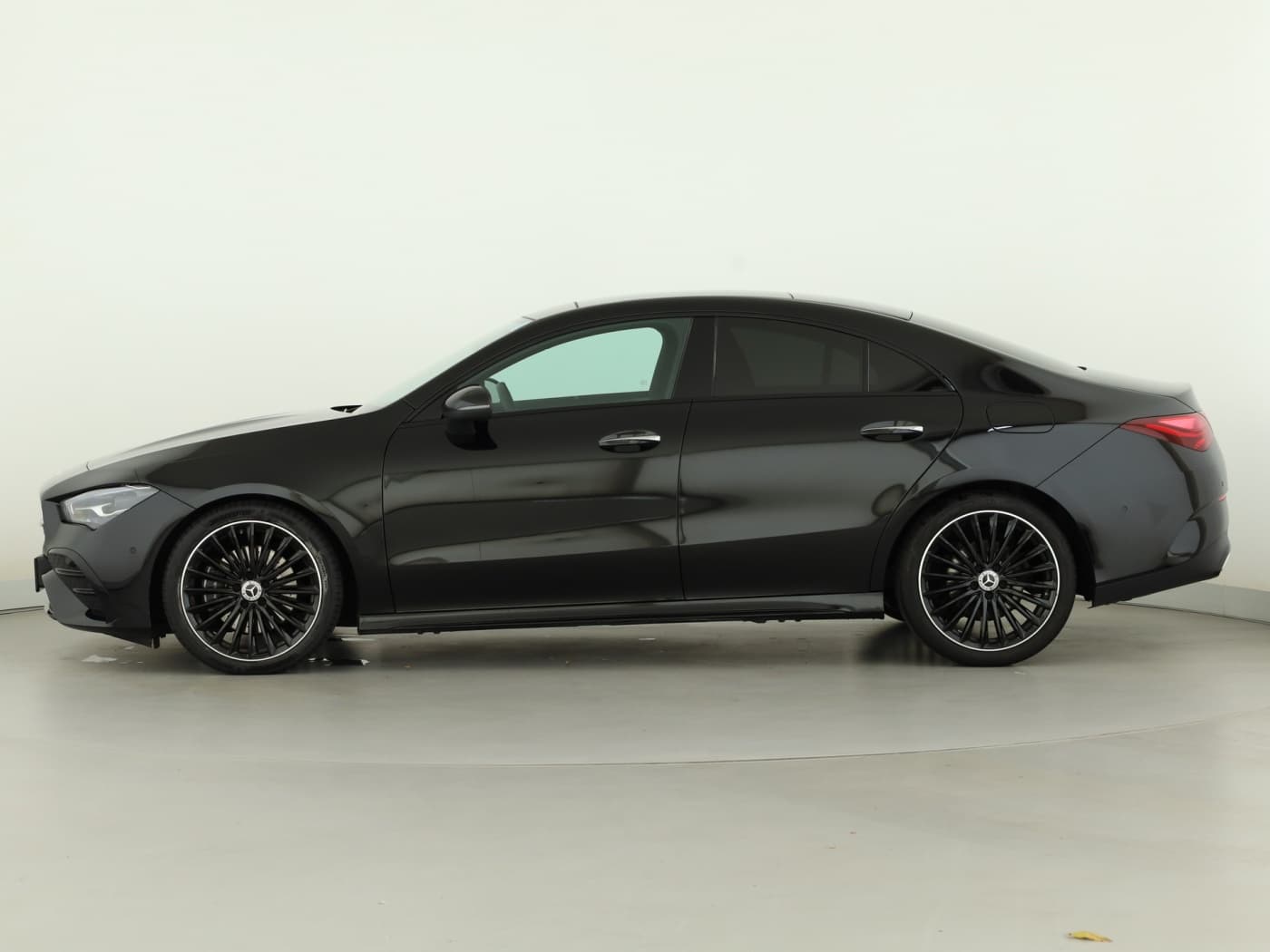 Mercedes-Benz CLA 200 d Bild 7