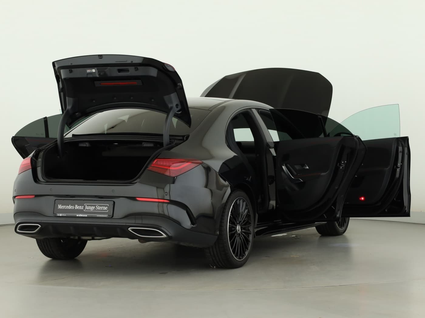 Mercedes-Benz CLA 200 d Bild 9