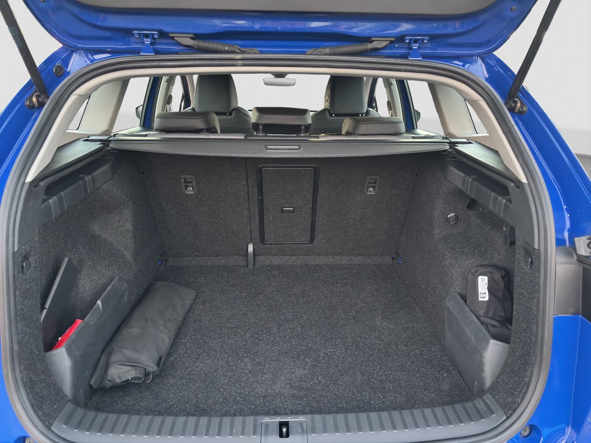 Skoda Enyaq 60 NAVI KAMERA 62 kWh Bild 15
