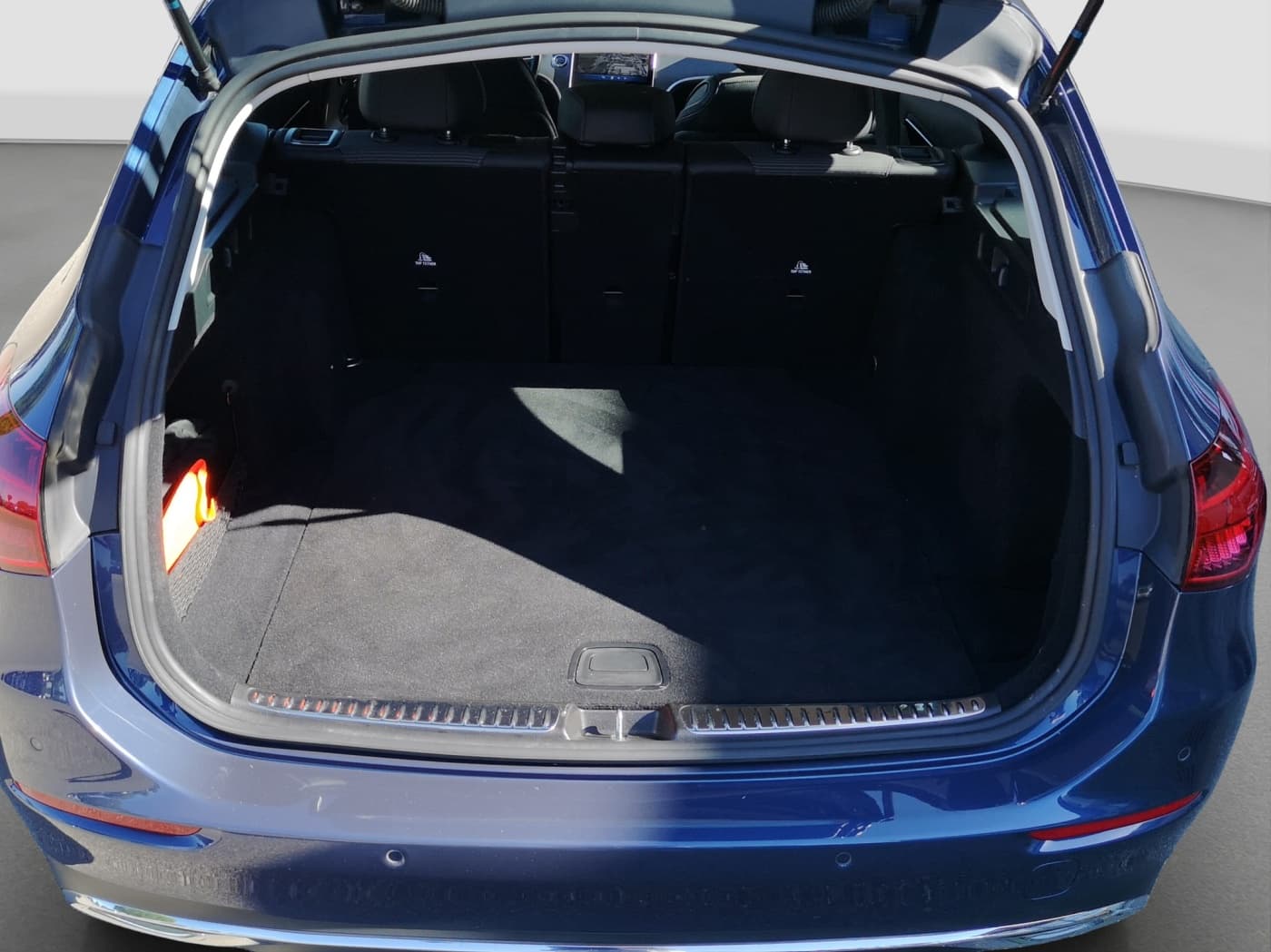 Mercedes-Benz C 220 d T Bild 18