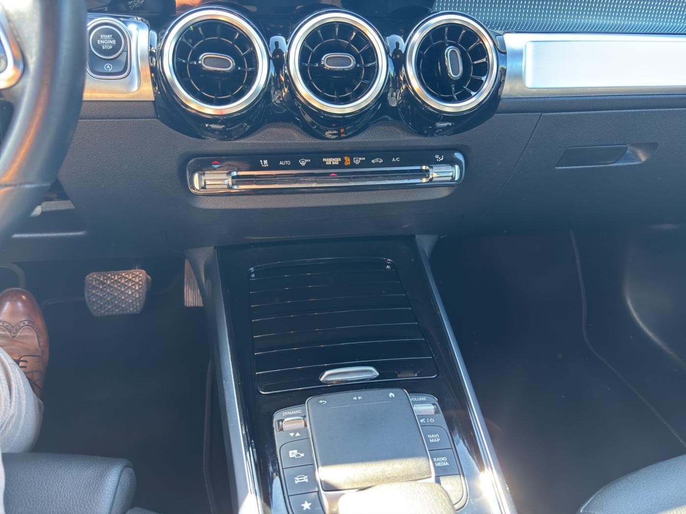 Mercedes-Benz GLB 220 d Bild 13