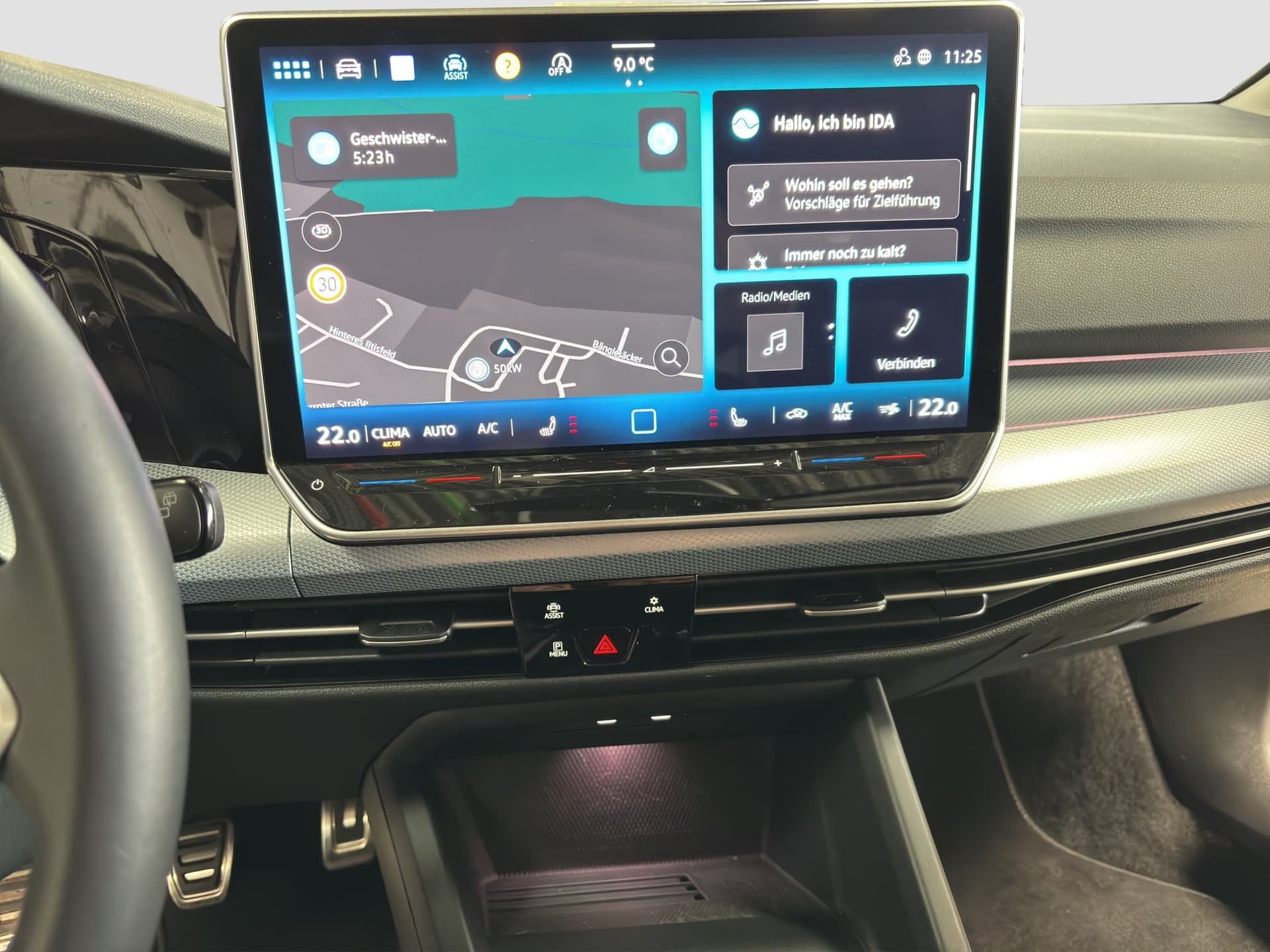 Volkswagen Golf Goal 1.5 TSI 115 PS AHK NAVI ACC Bild 11