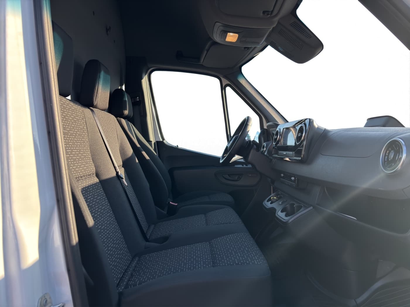 Mercedes-Benz Sprinter 317 CDI Kasten PRO Hochdach Lang Bild 15