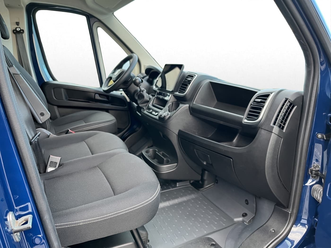 Fiat Ducato Kasten 30  L2H2 Bild 13