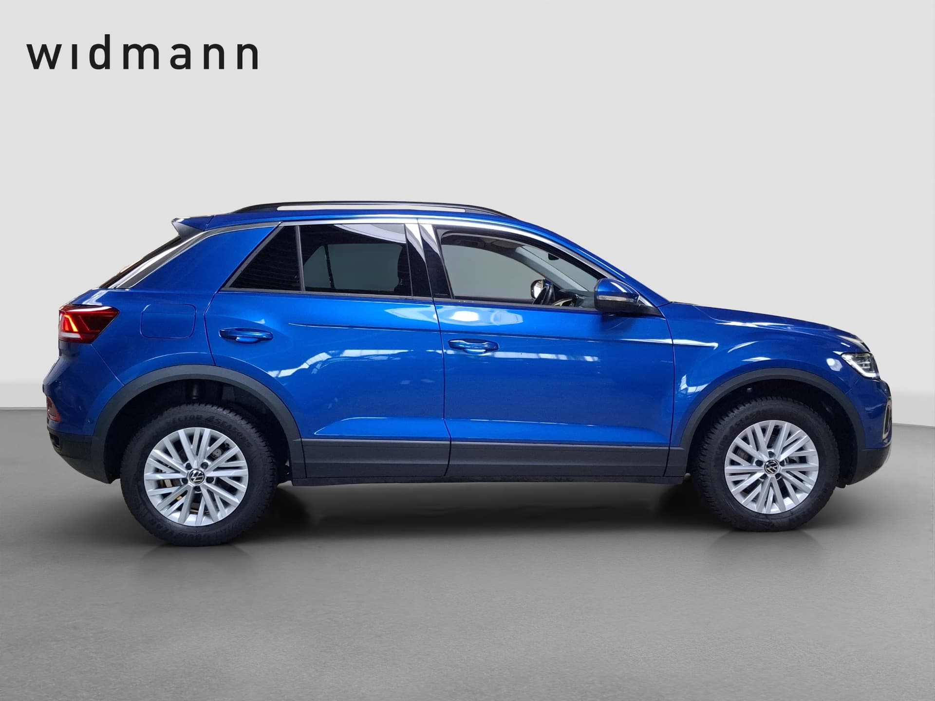 Volkswagen T-Roc Life 1.5 TSI 150 PS DSG AHK Standheizung ACC Bild 6