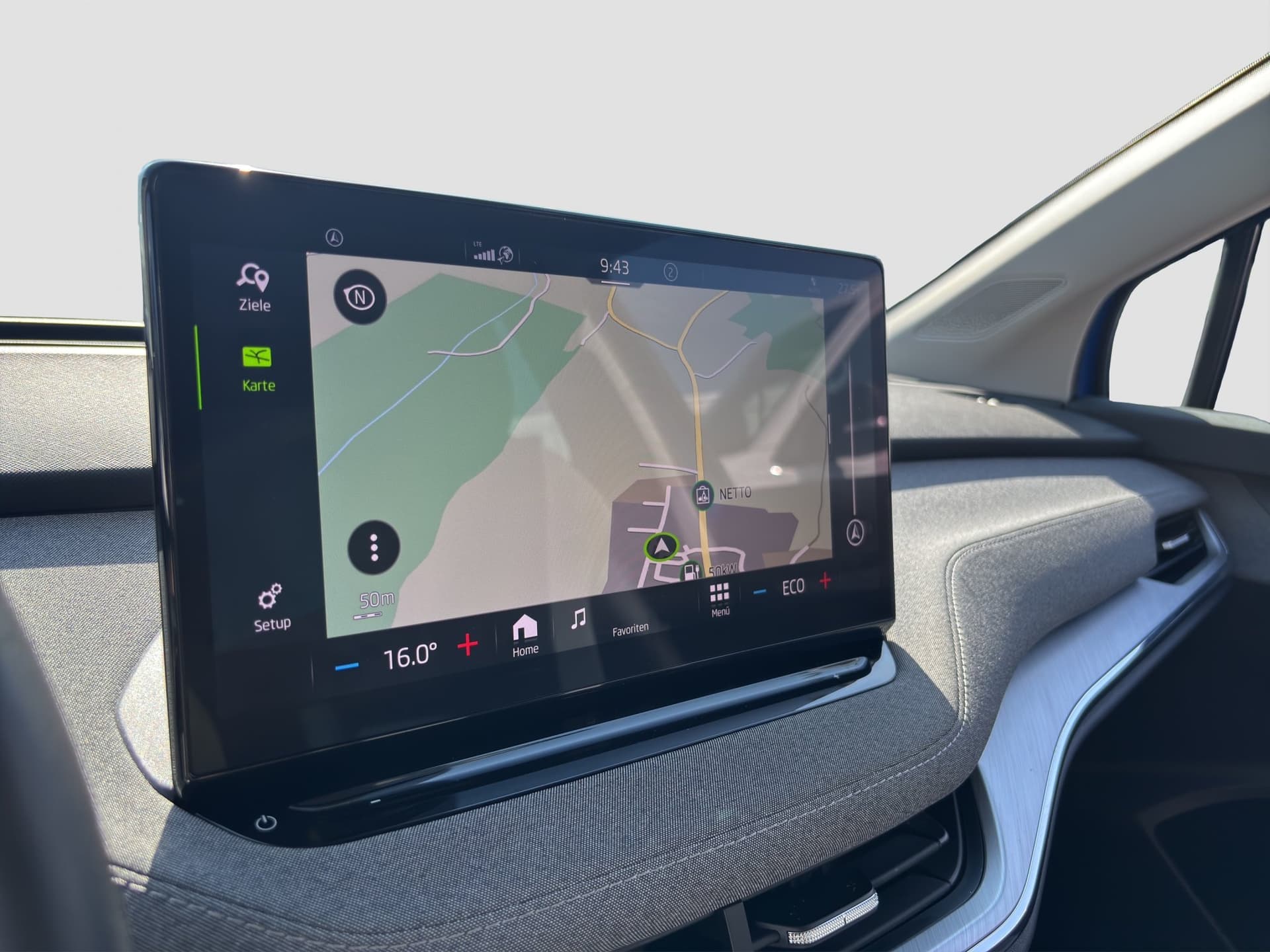 Skoda Enyaq 50 kWh KAMARA NAVI Bild 11