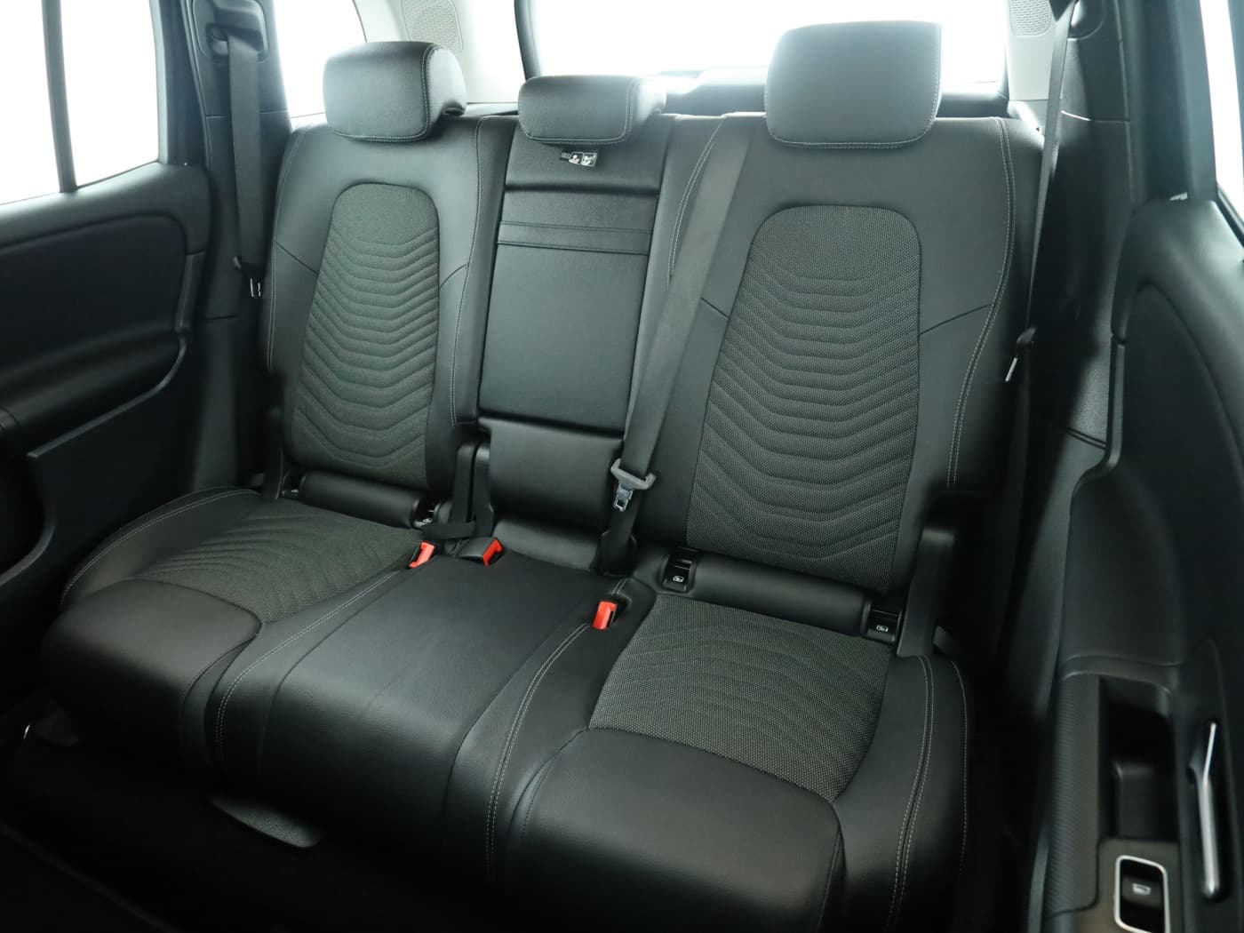 Mercedes-Benz GLB 180 d Bild 18