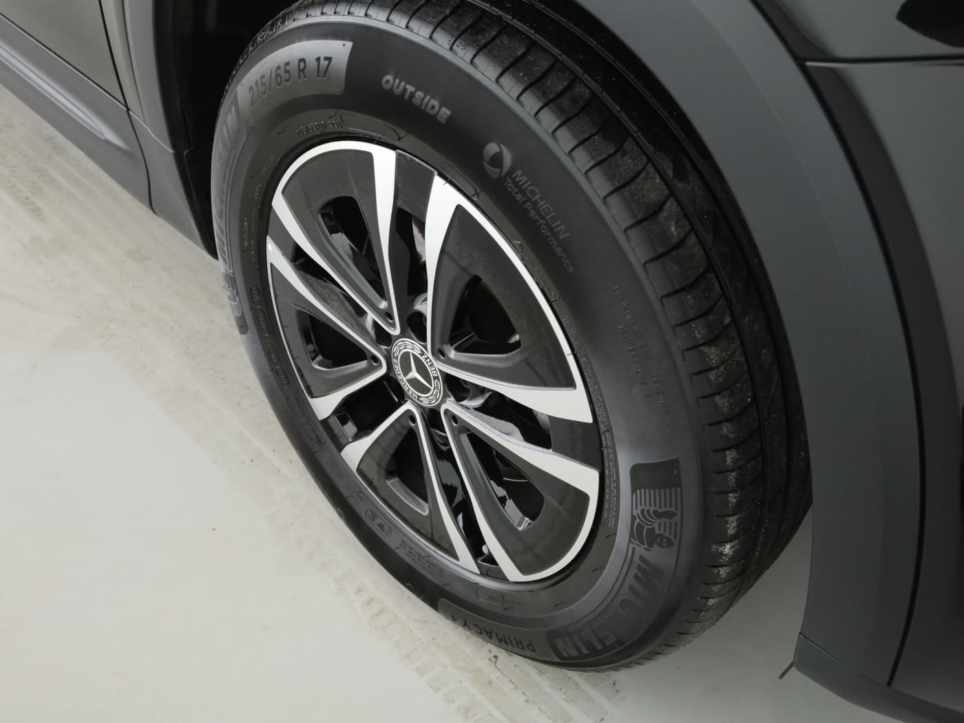 Mercedes-Benz GLB 180 d Bild 21