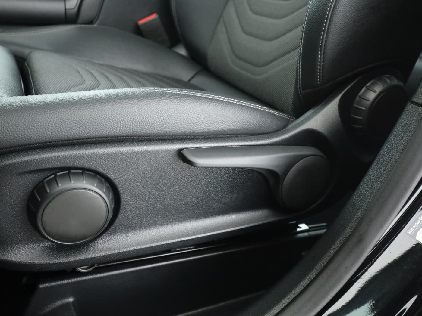 Mercedes-Benz GLB 180 d Bild 24