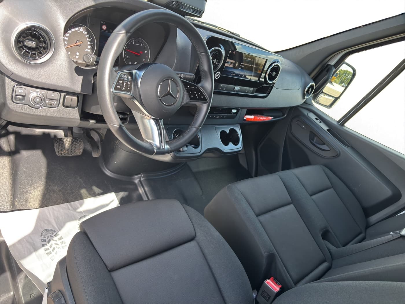 Mercedes-Benz Sprinter 317 CDI Hochdach Kasten lang Bild 9