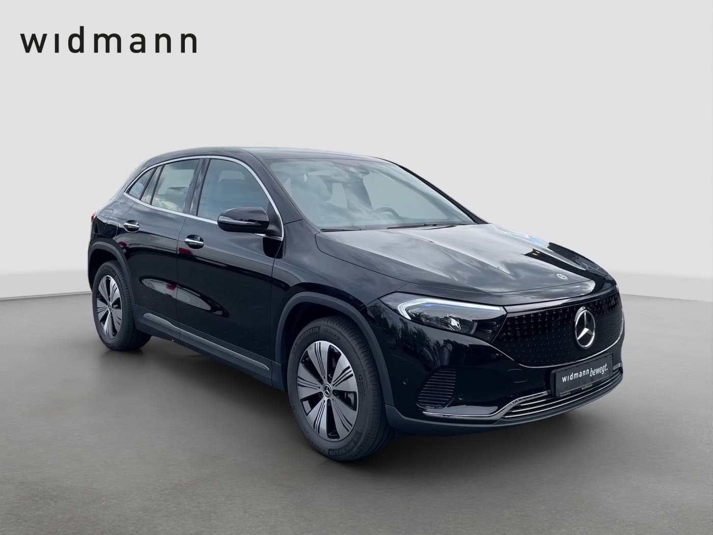 Mercedes-Benz EQA 300 4M Bild 7