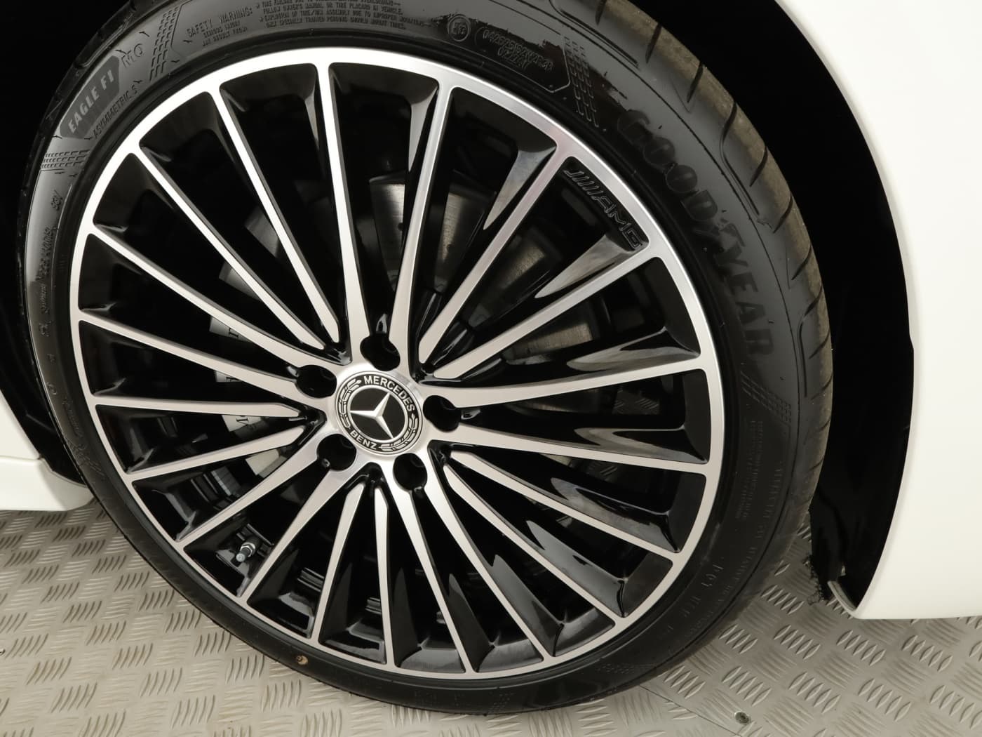 Mercedes-Benz C 220 d T-Modell Bild 21