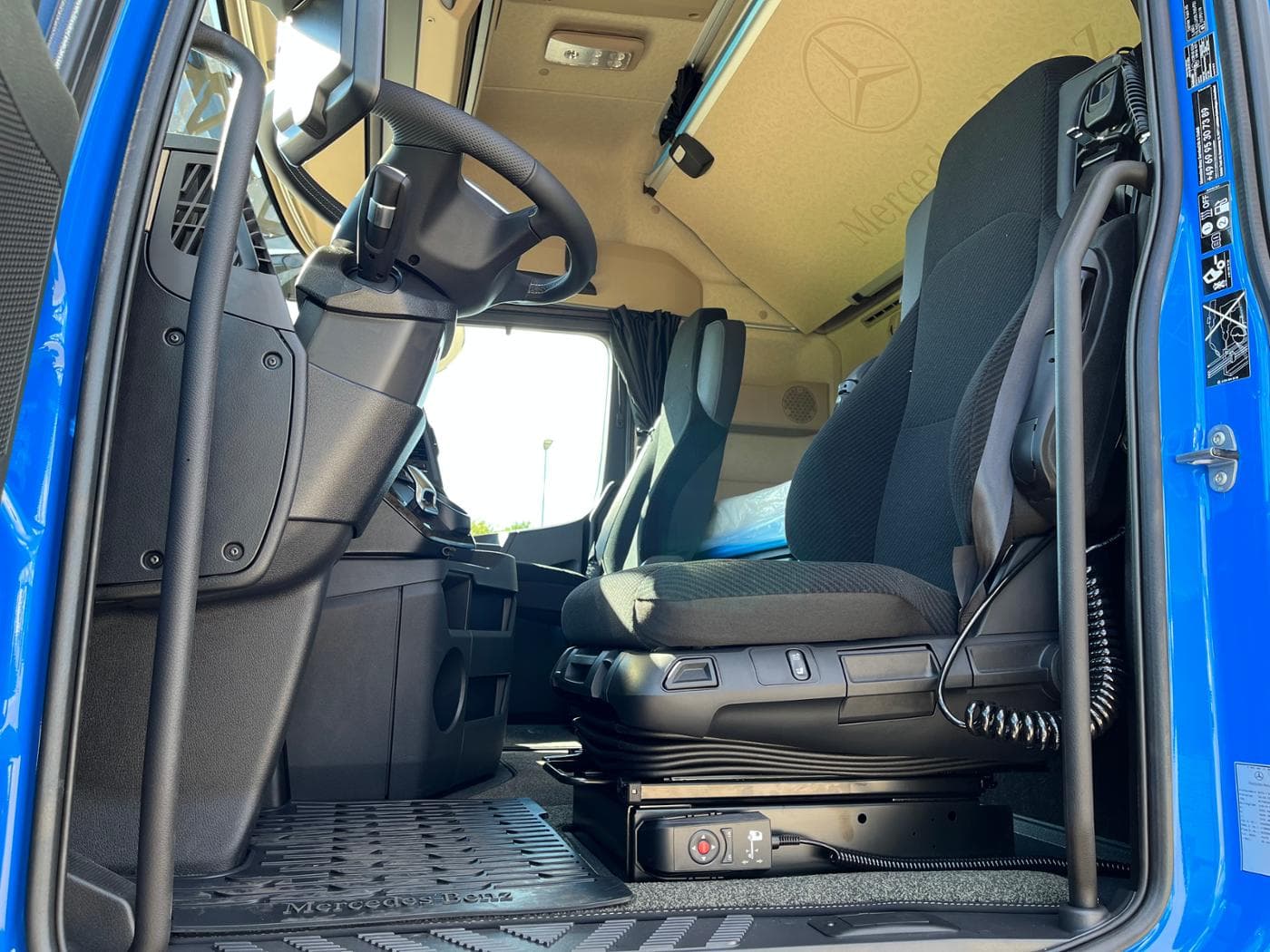 Mercedes-Benz Actros 1848 LS Bild 11