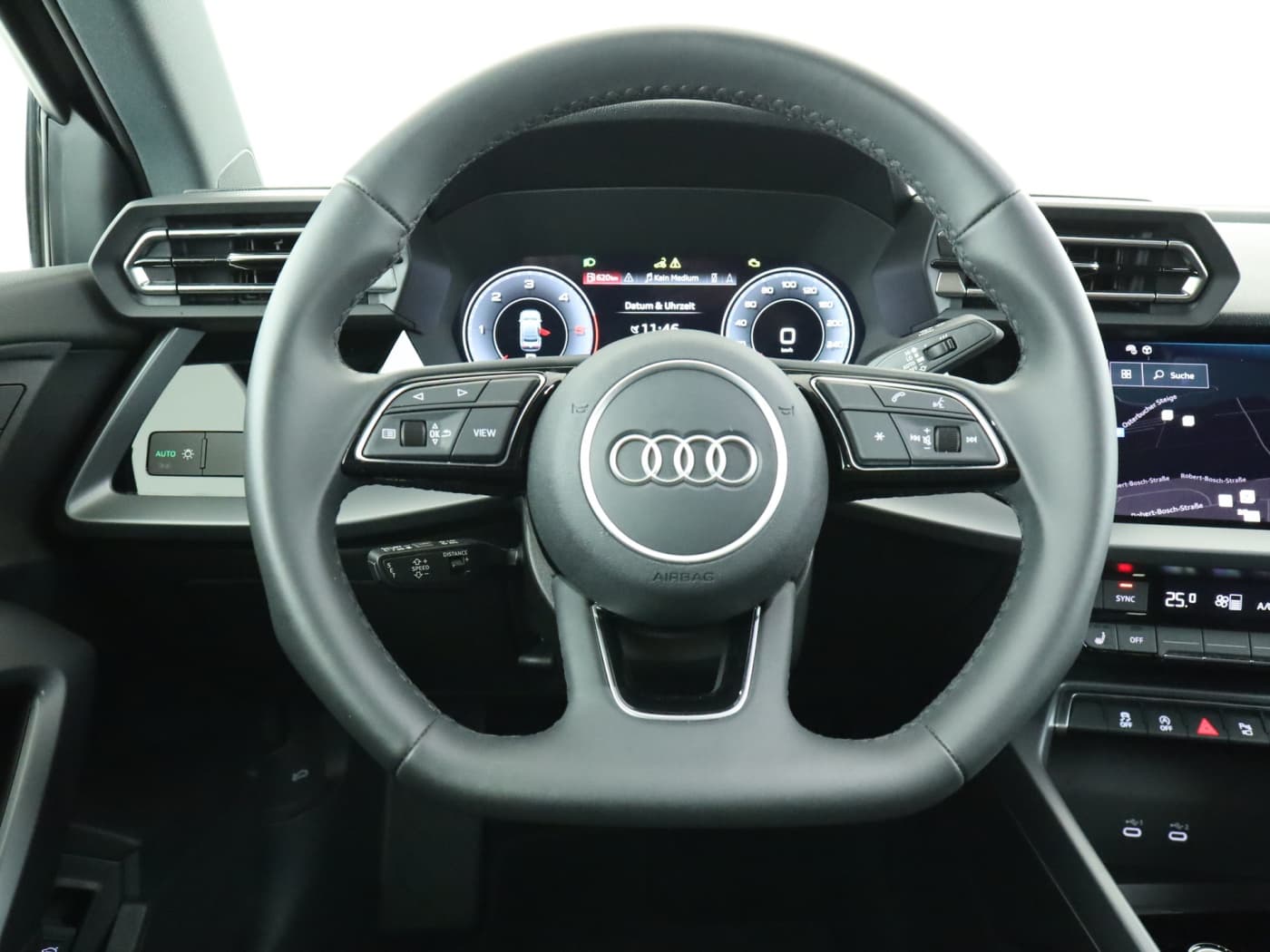Audi A3 Lim 35 2.0 TDI Bild 11