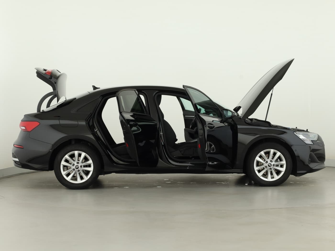 Audi A3 Lim 35 2.0 TDI Bild 8