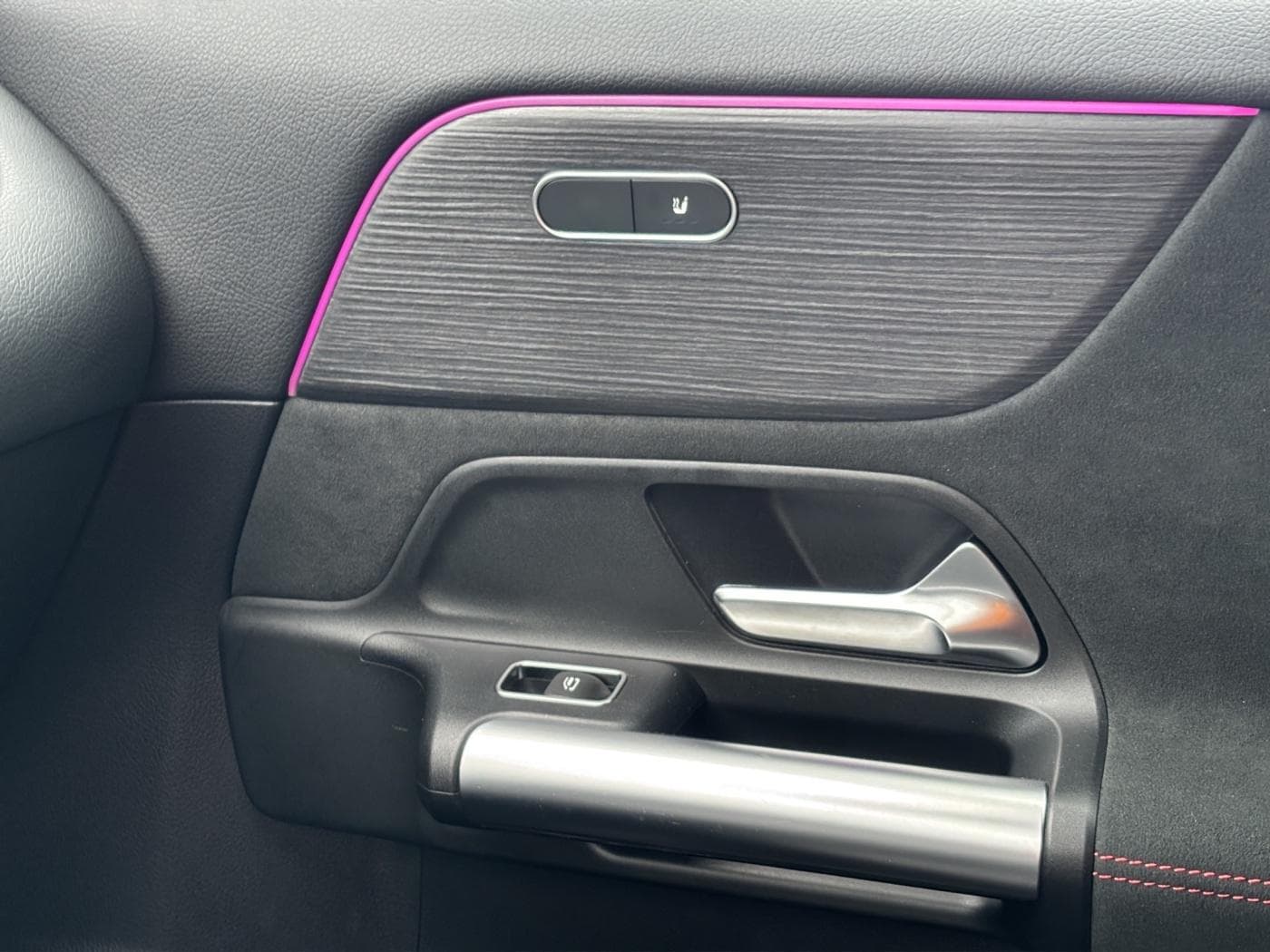 Mercedes-Benz GLA 250 e Bild 14