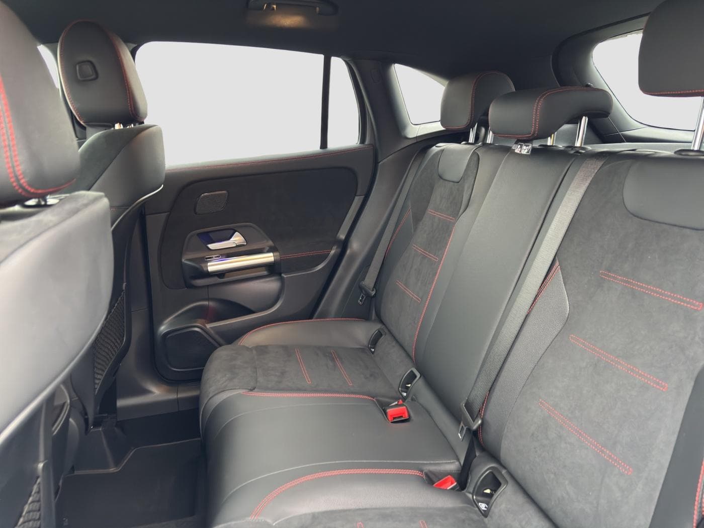 Mercedes-Benz GLA 250 e Bild 16