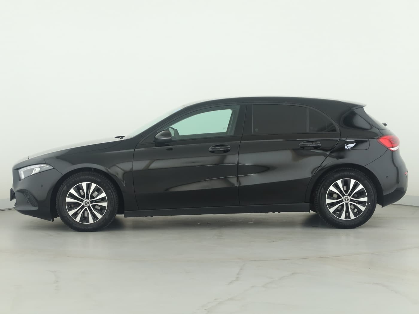 Mercedes-Benz A 180 d Bild 7