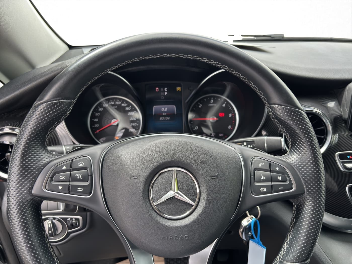 Mercedes-Benz V 220 d EDITION Lang Bild 11