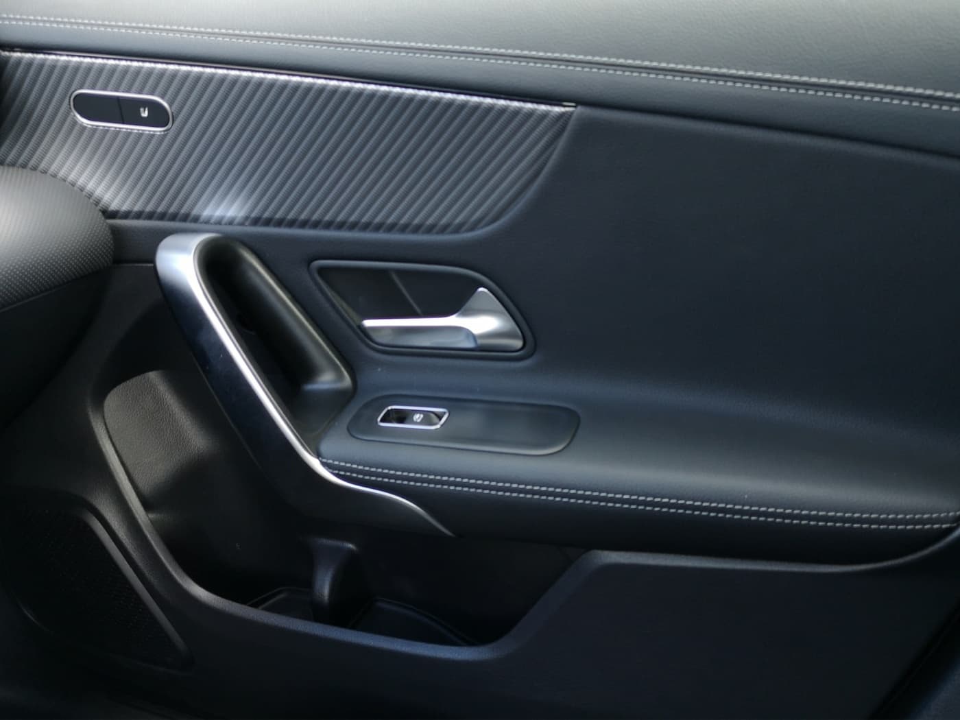 Mercedes-Benz CLA 180 SB Bild 14