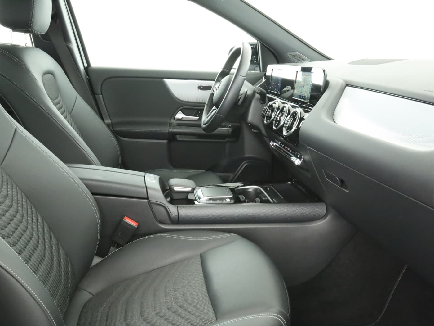 Mercedes-Benz GLA 200 Bild 17