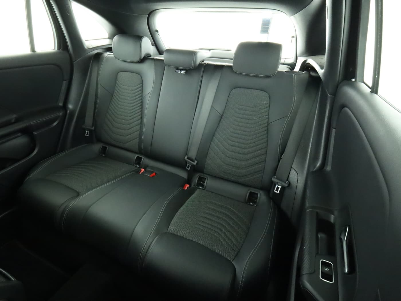 Mercedes-Benz GLA 200 Bild 18