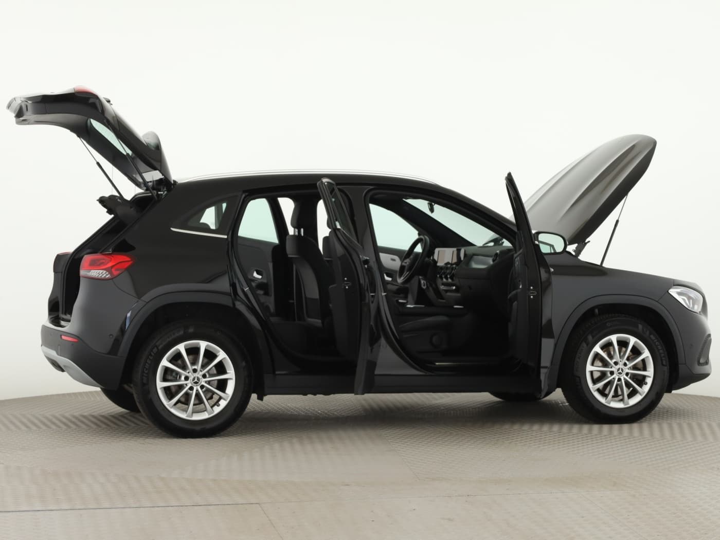 Mercedes-Benz GLA 200 Bild 8