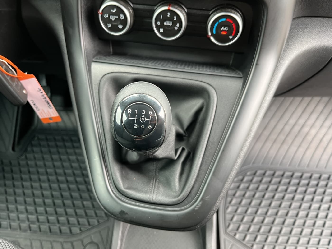 Mercedes-Benz Citan 110 CDI Kasten BASE Bild 13