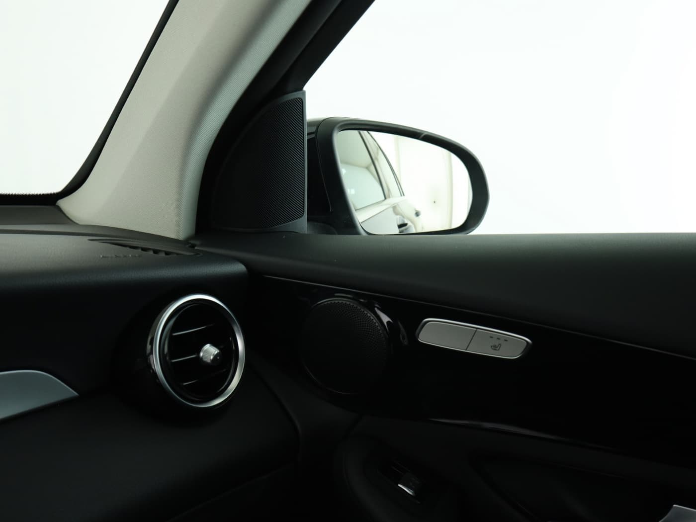 Mercedes-Benz GLC 300 e 4M Bild 16