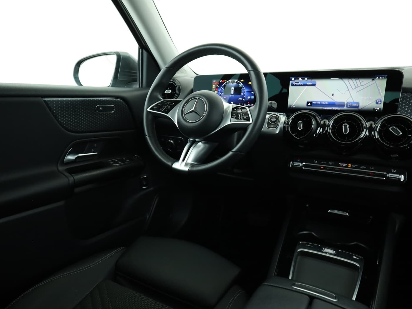 Mercedes-Benz GLB 200 d Bild 10