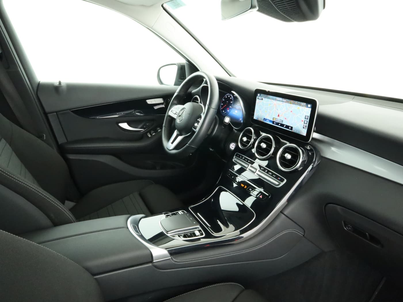 Mercedes-Benz GLC 300 de 4M Bild 17