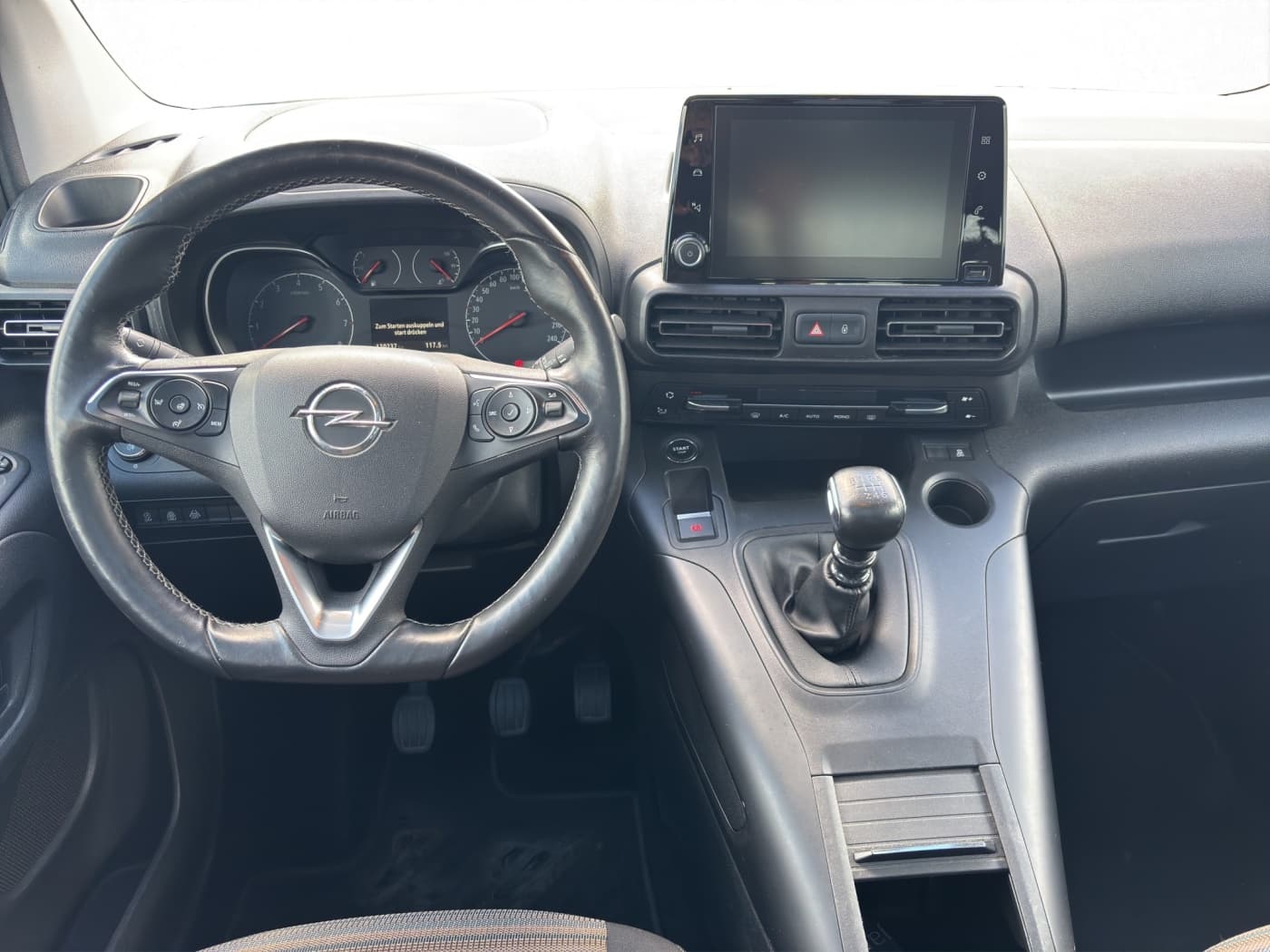 Opel Combo Life 1,2 81kW Bild 9