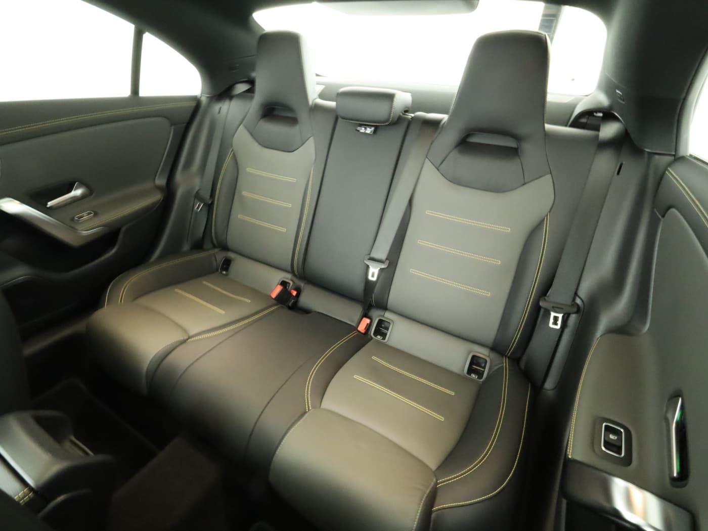 Mercedes-Benz CLA 45 AMG S 4M+ Bild 18