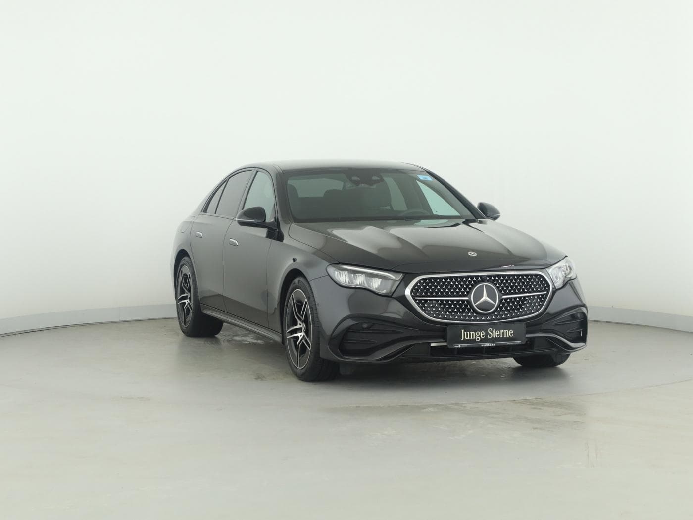 Mercedes-Benz E 220 d Bild 3