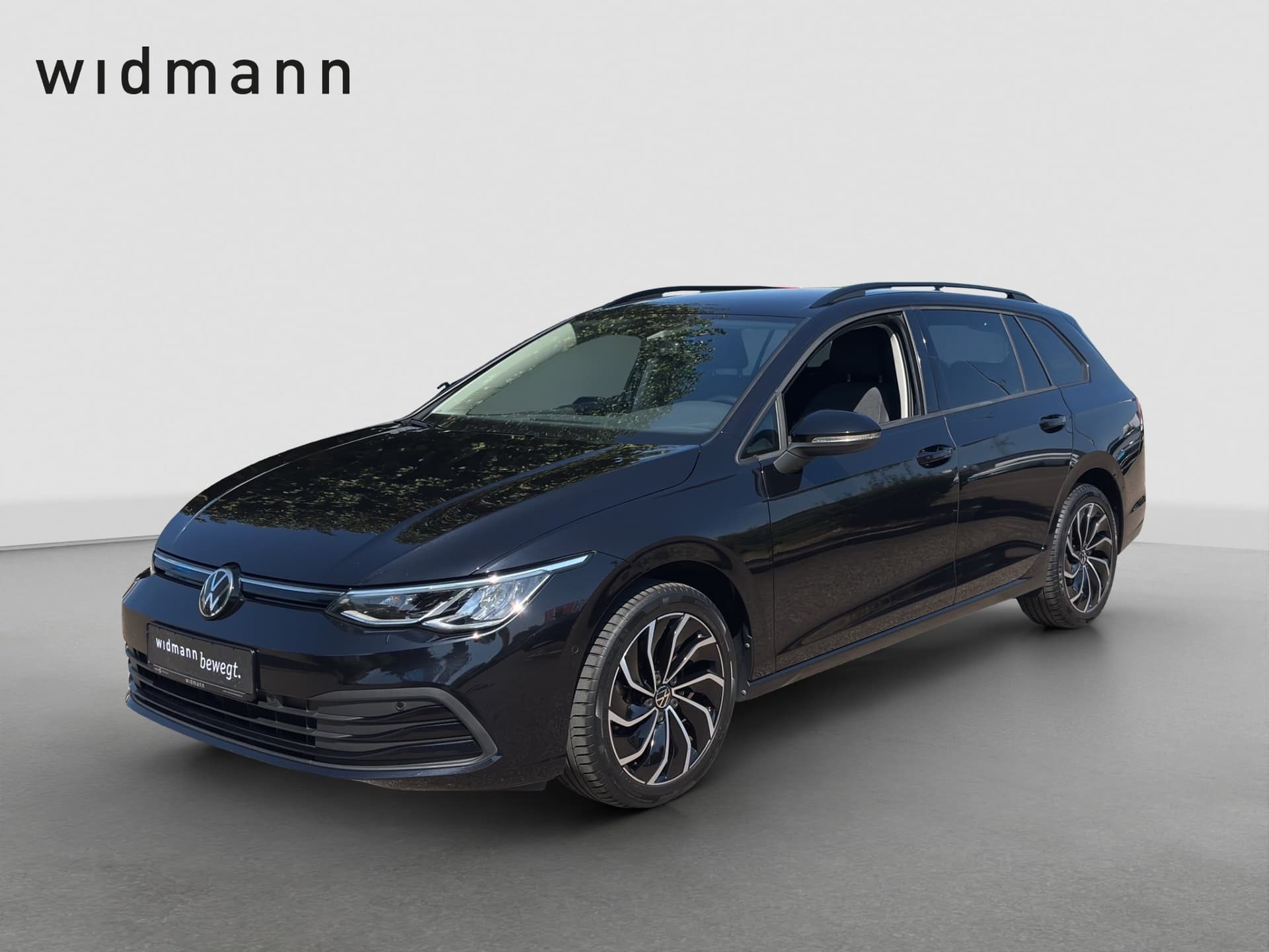 Volkswagen Golf Variant Life 2.0 TDI SCR 85kW 6-Gang 4 Türen Bild 1