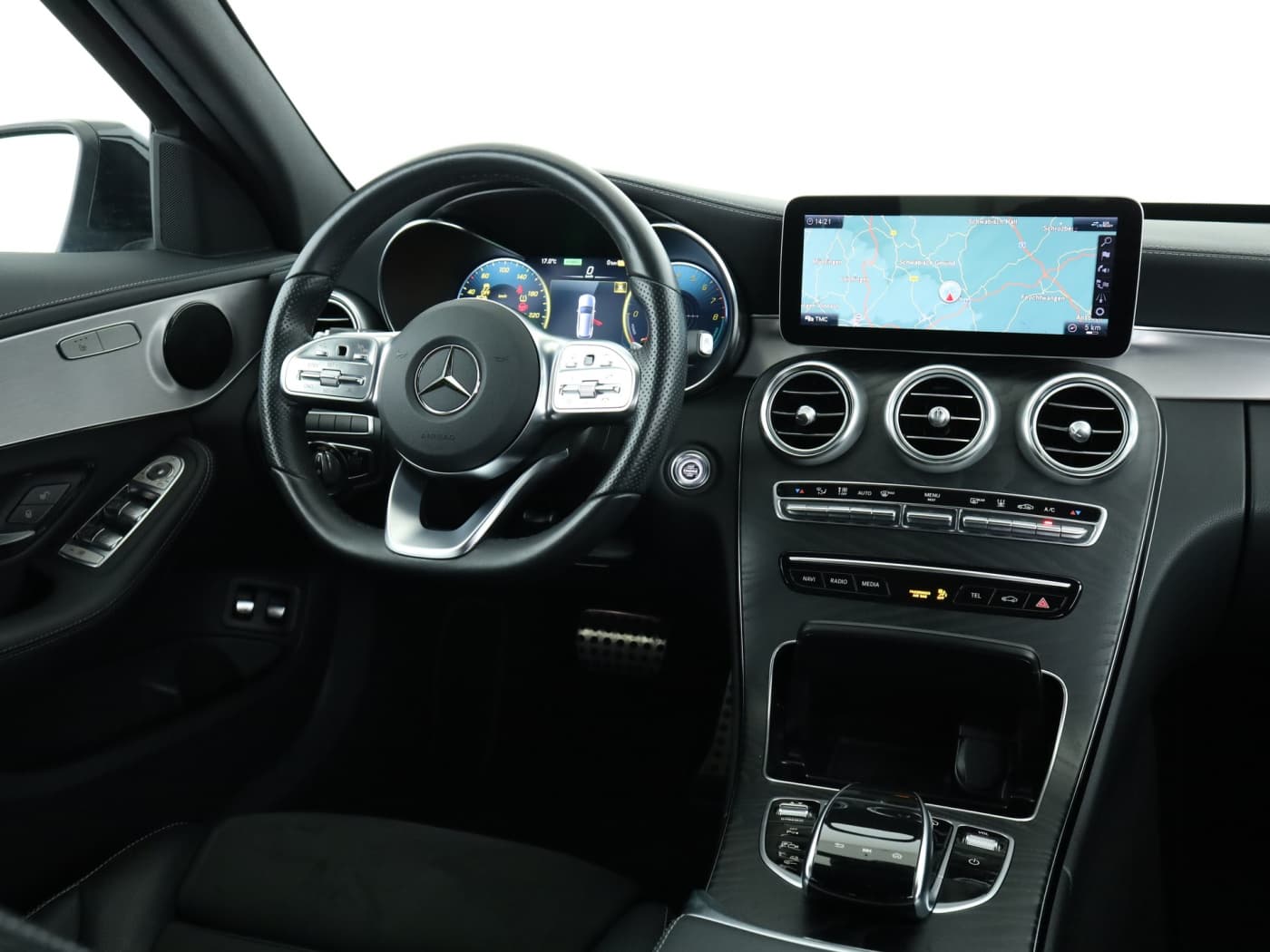 Mercedes-Benz C 300 e T Bild 21