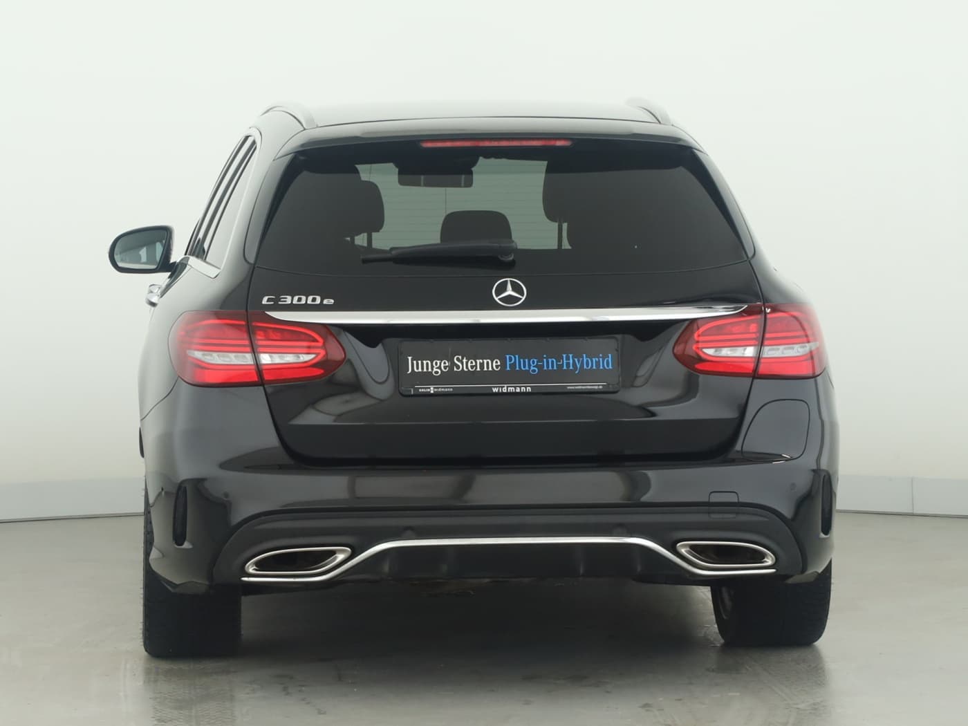 Mercedes-Benz C 300 e T Bild 4