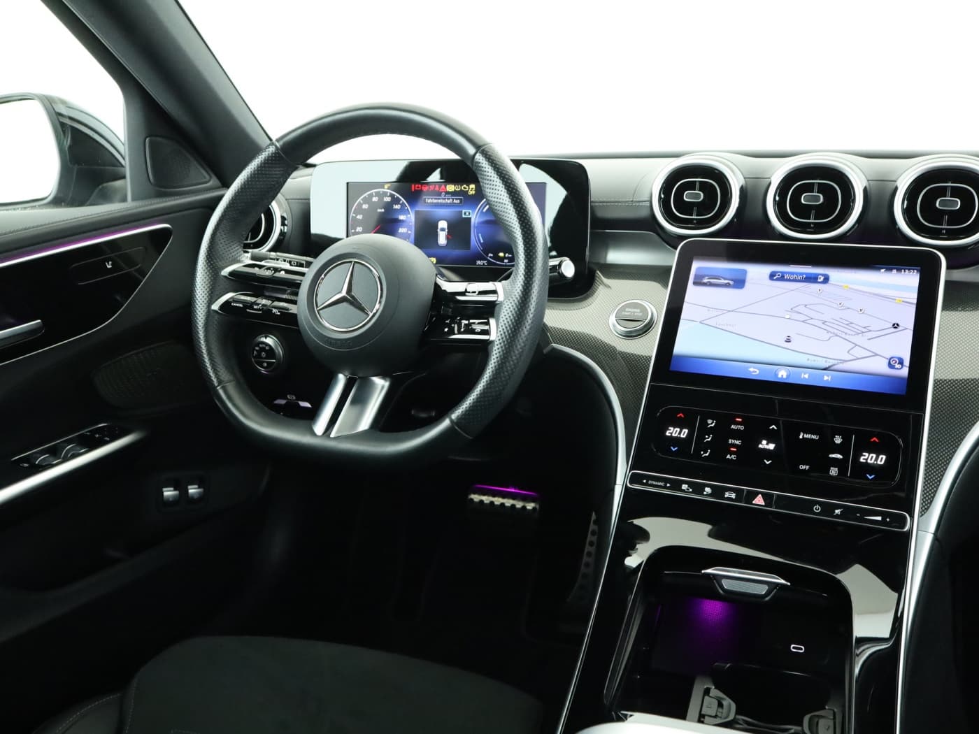 Mercedes-Benz C 300 e T Bild 10