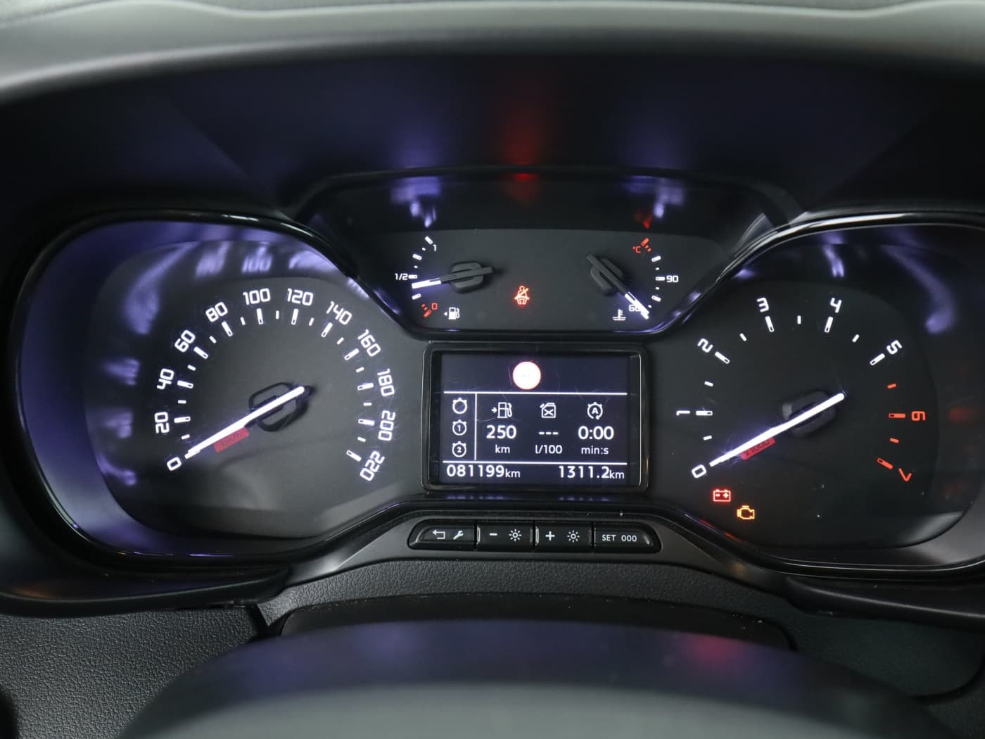 Citro&euml;n Berlingo Feel M Bild 12