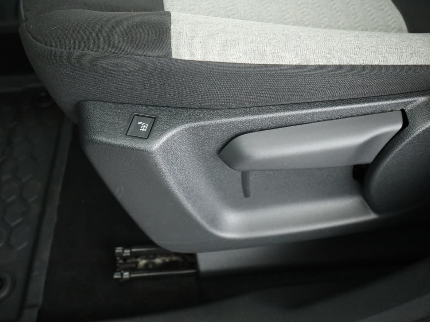 Citro&euml;n Berlingo Feel M Bild 23
