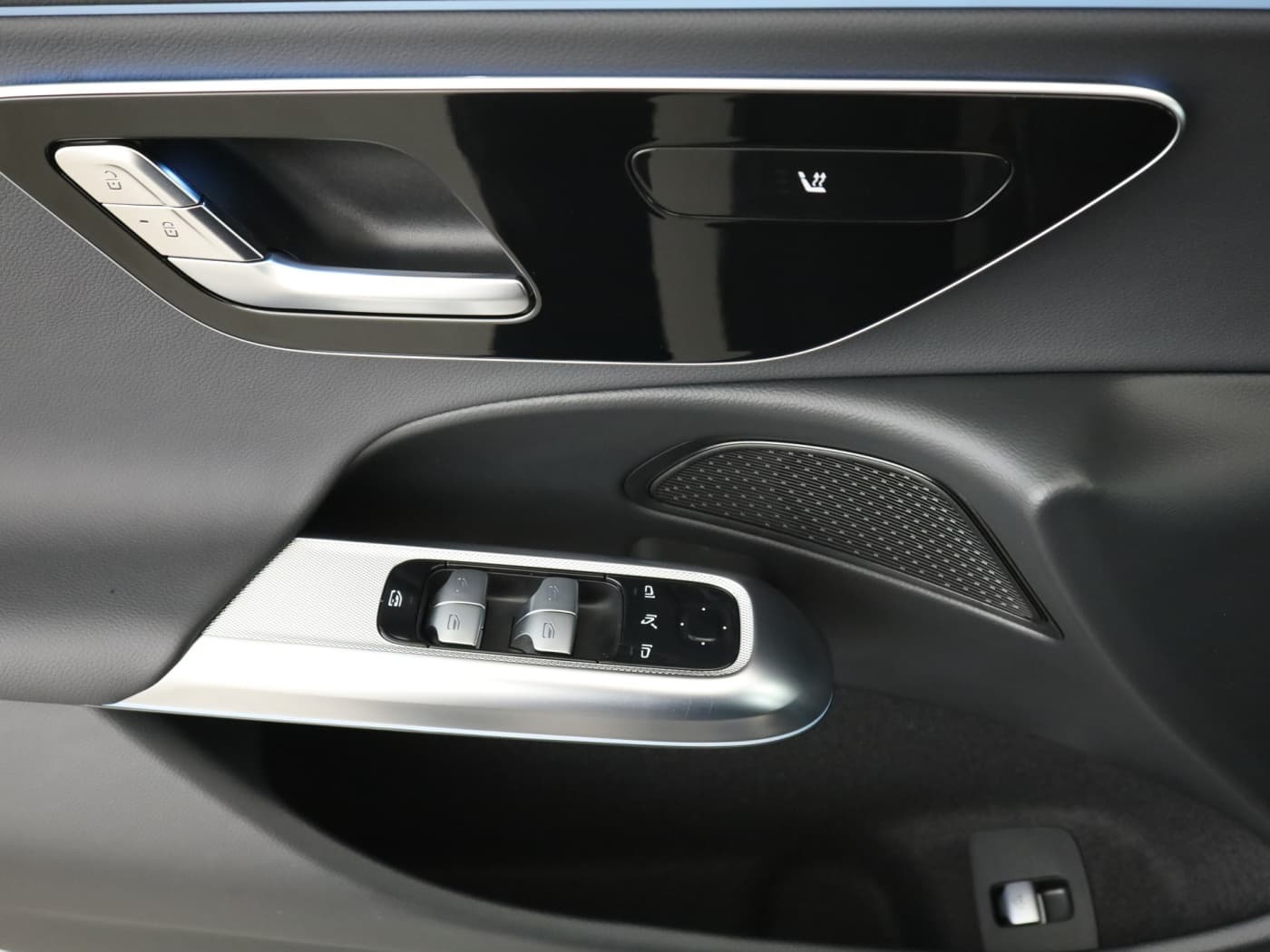 Mercedes-Benz E 200 Bild 20
