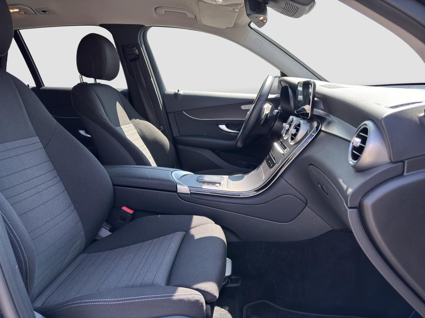 Mercedes-Benz GLC 220 d 4M Bild 15