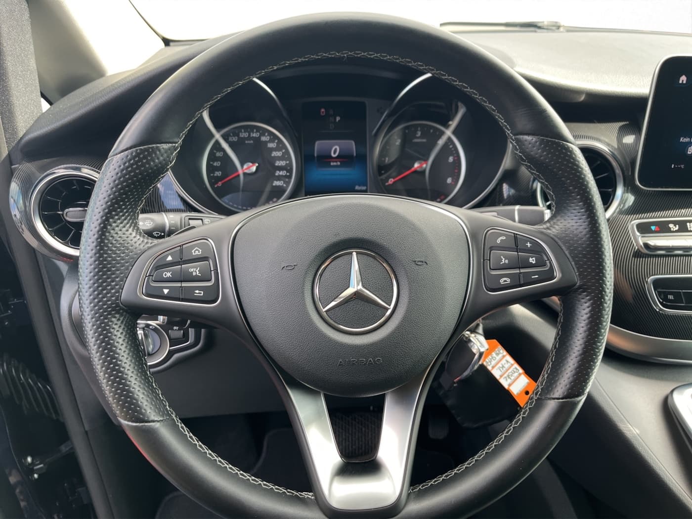 Mercedes-Benz V 250 d EDITION Bild 10