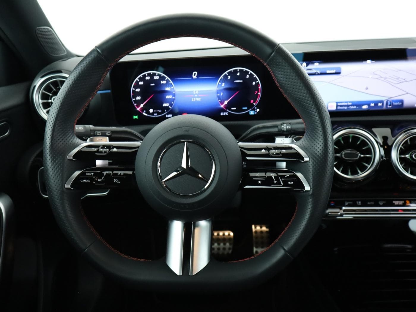 Mercedes-Benz A 200 Bild 11