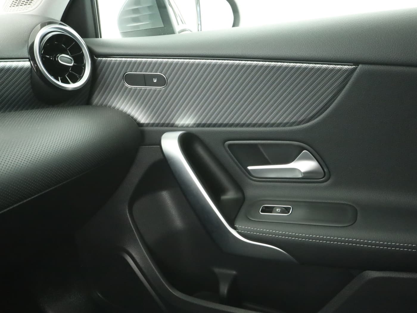 Mercedes-Benz A 180 Bild 16