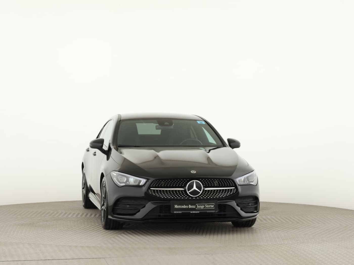 Mercedes-Benz CLA 200 d Bild 3