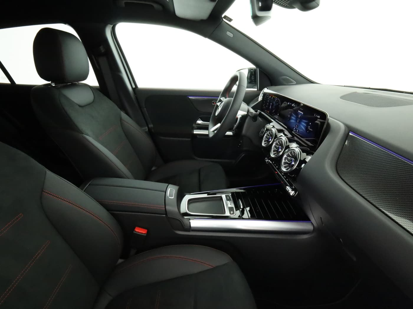 Mercedes-Benz GLA 200 Bild 17