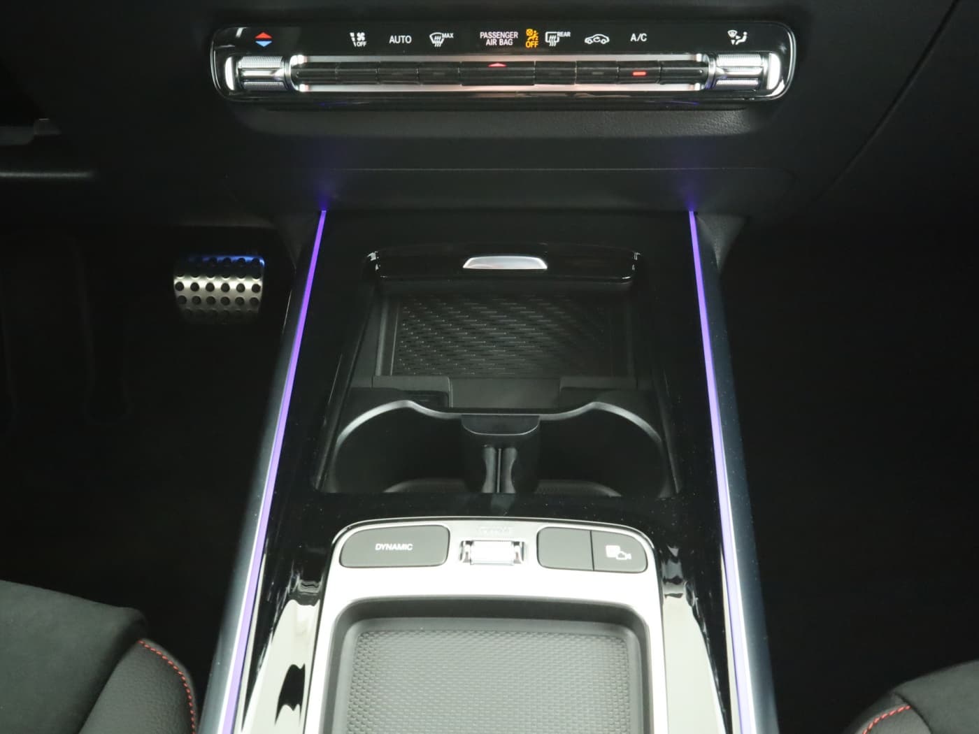 Mercedes-Benz GLA 200 Bild 24